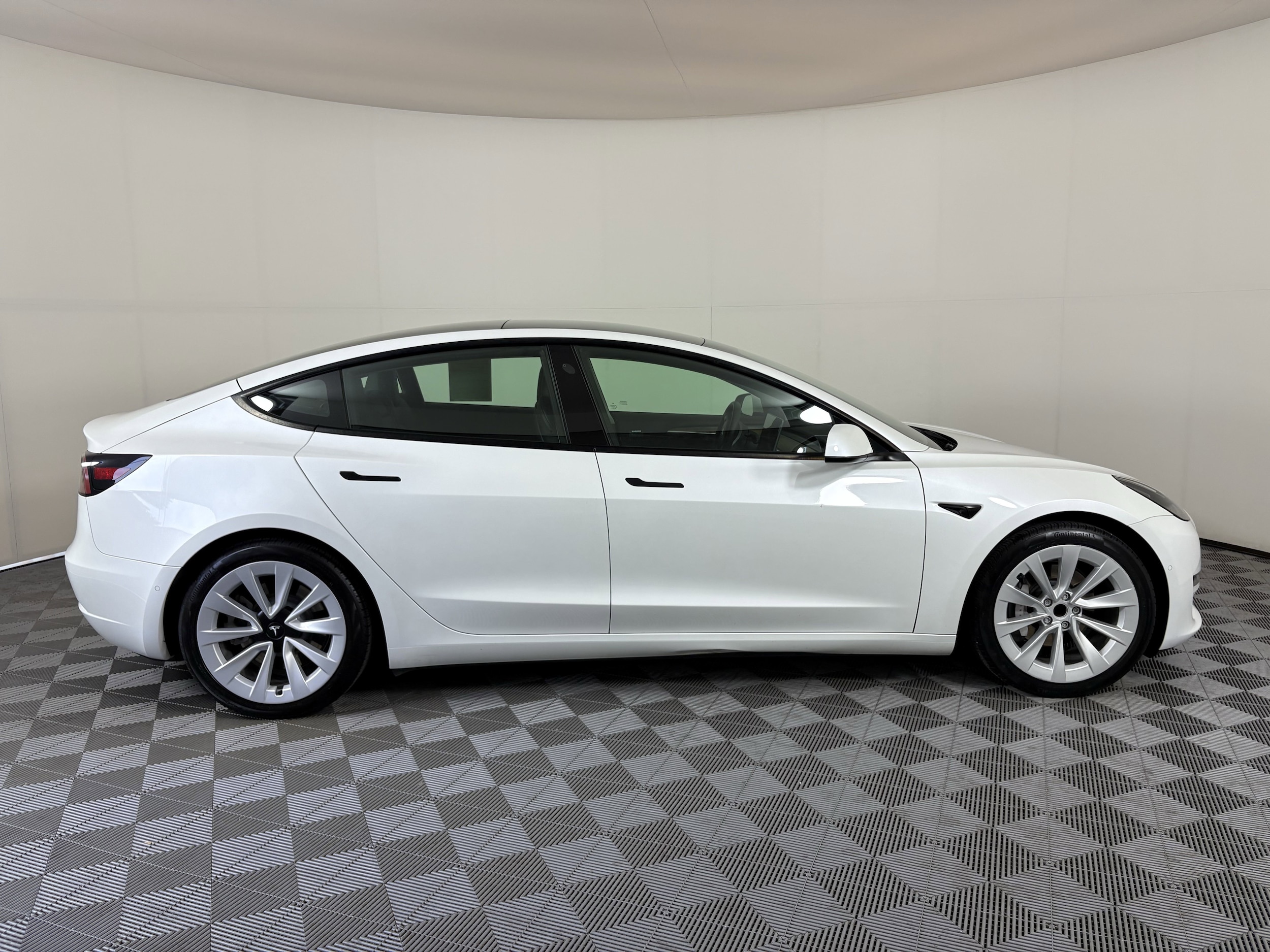 Used 2021 Tesla Model 3 Base with VIN 5YJ3E1EA7MF977892 for sale in Brentwood, TN