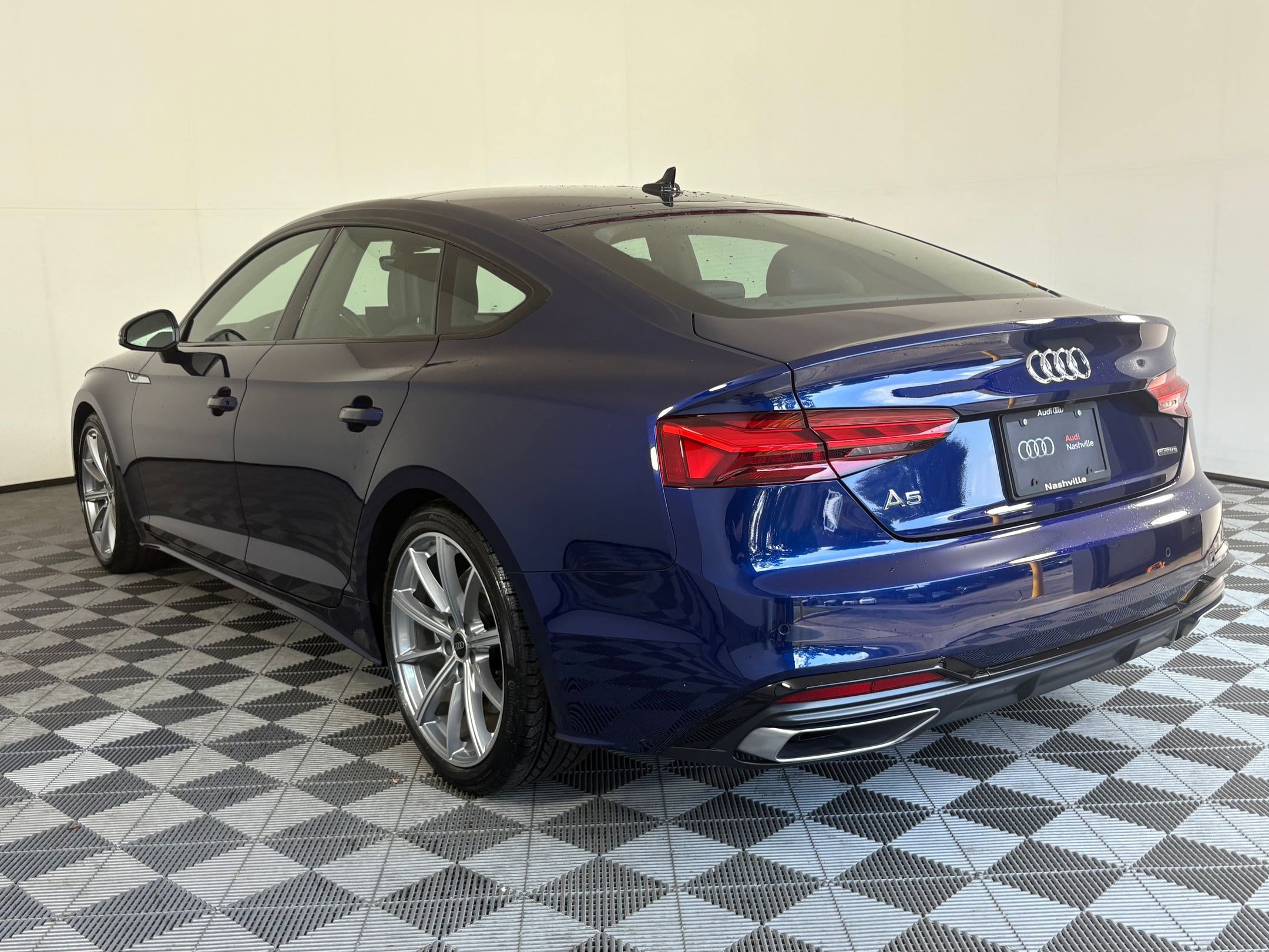 2025 Audi A5 S line Quattro Premium photo 3