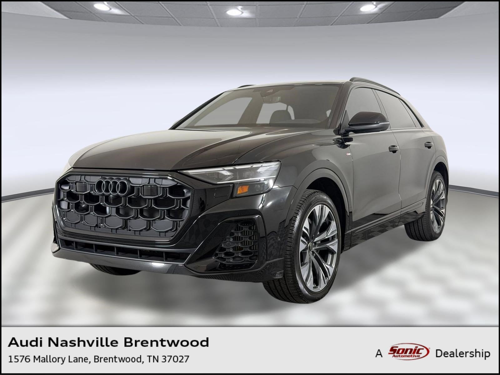 Q8 Premium Plus SUV