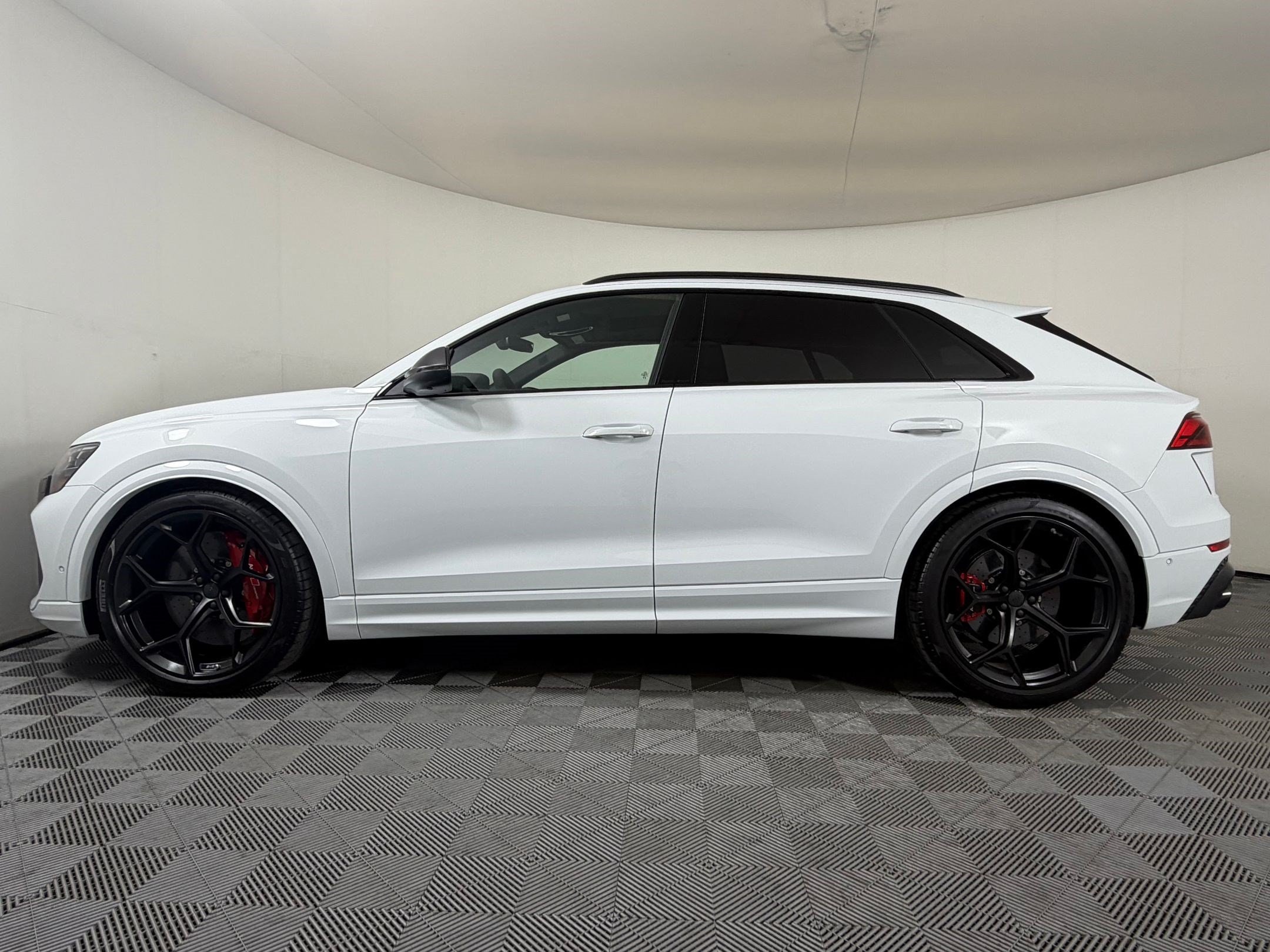 RS Q8 Performance SUV