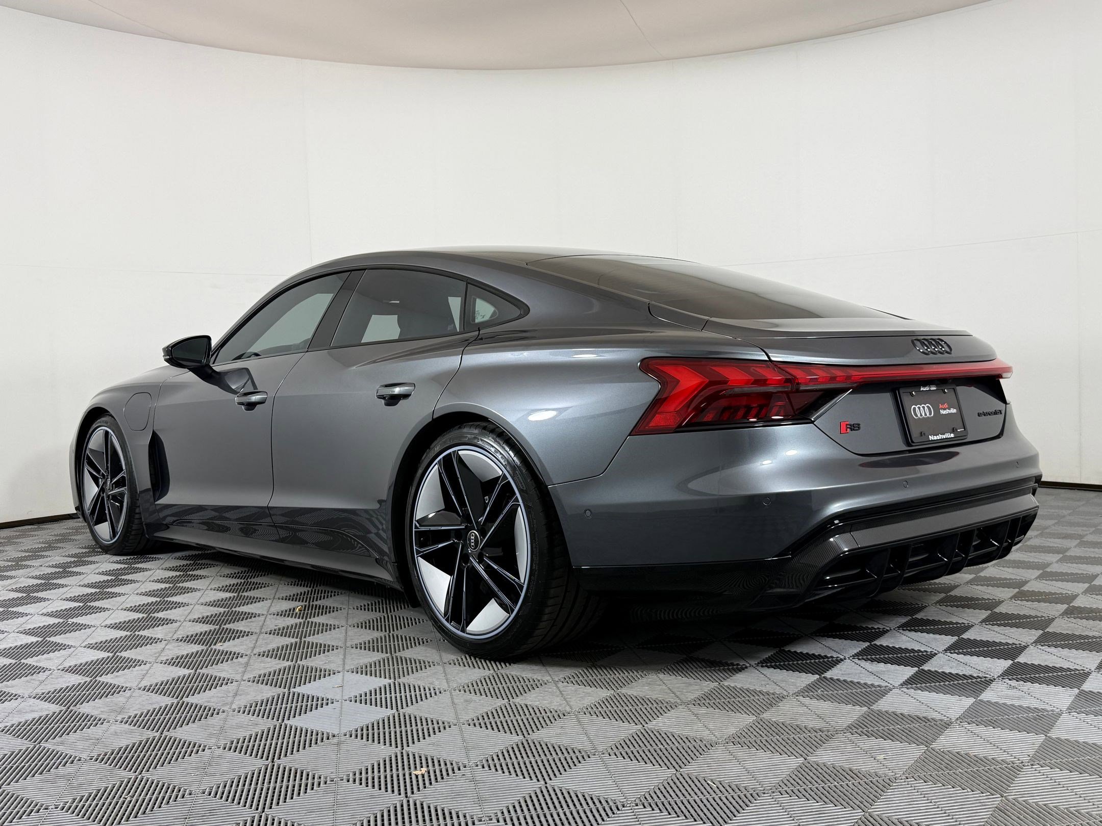 2023 Audi RS e-tron GT Base photo 3