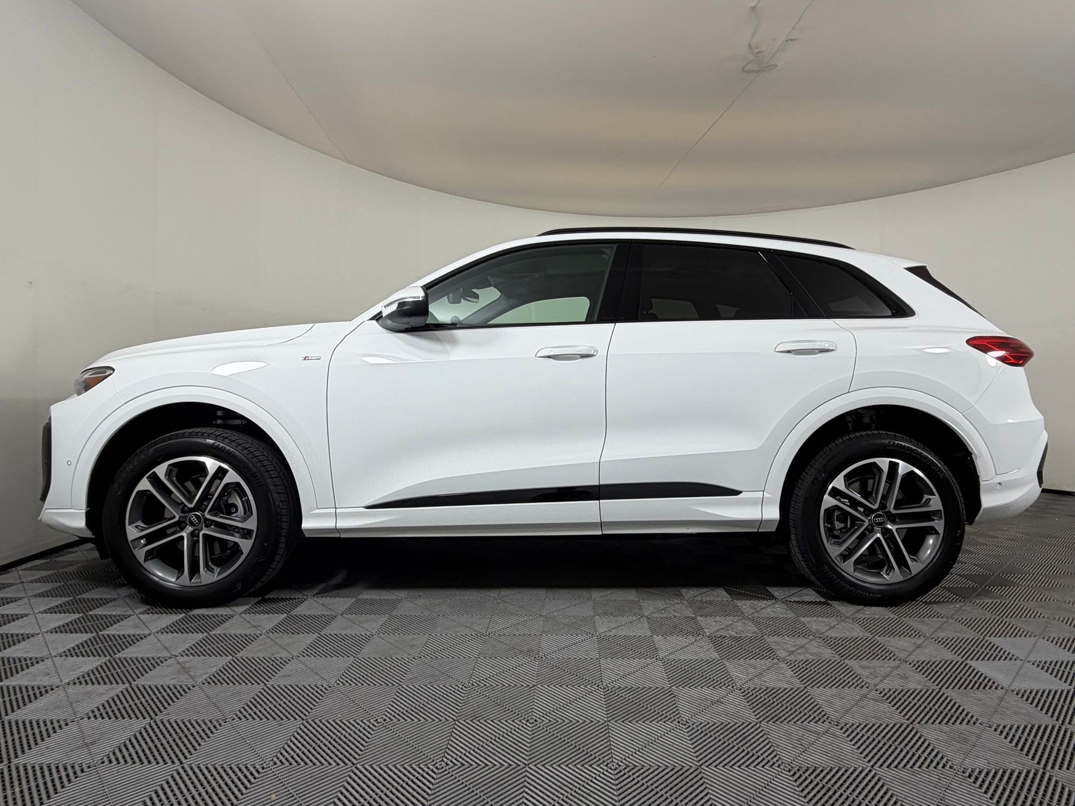 2026 Audi Q5 Premium SUV