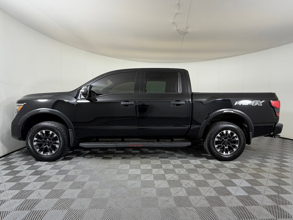 Used 2020 Nissan Titan PRO-4X Truck Crew Cab