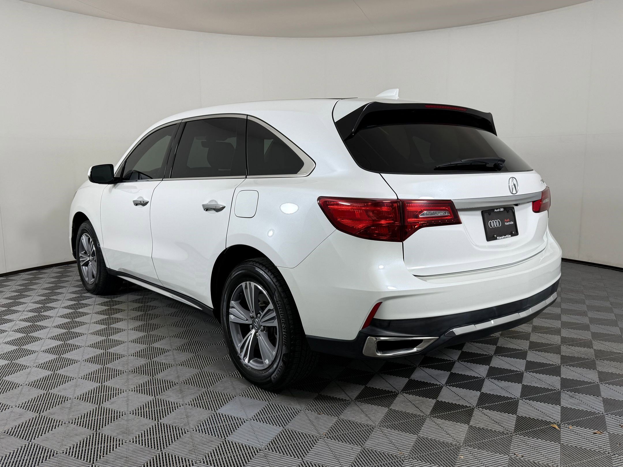 2020 Acura MDX Base photo 2
