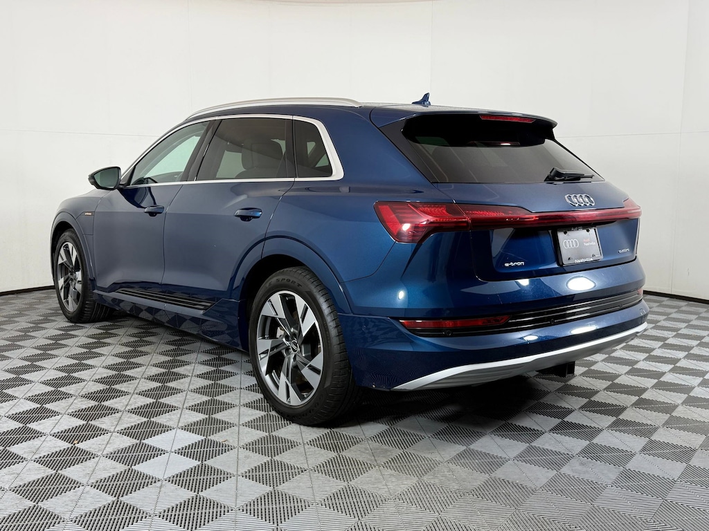 Used 2022 Audi e-tron Premium Plus SUV