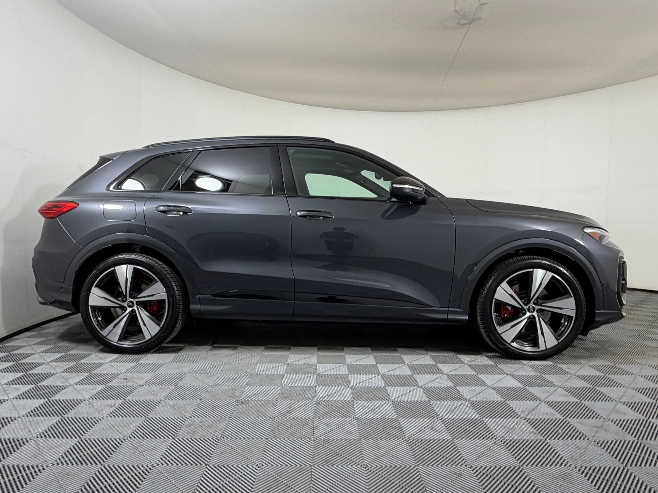 2026 Audi SQ5 Premium Plus SUV