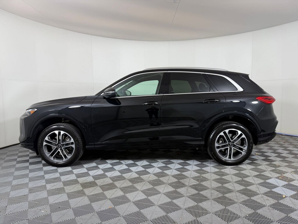 Used 2025 Audi Q5 Premium SUV