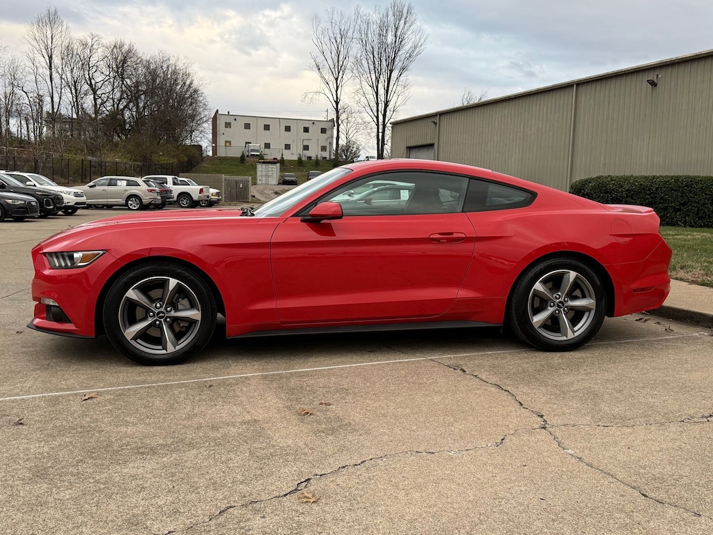 Used 2015 Ford Mustang V6 Coupe