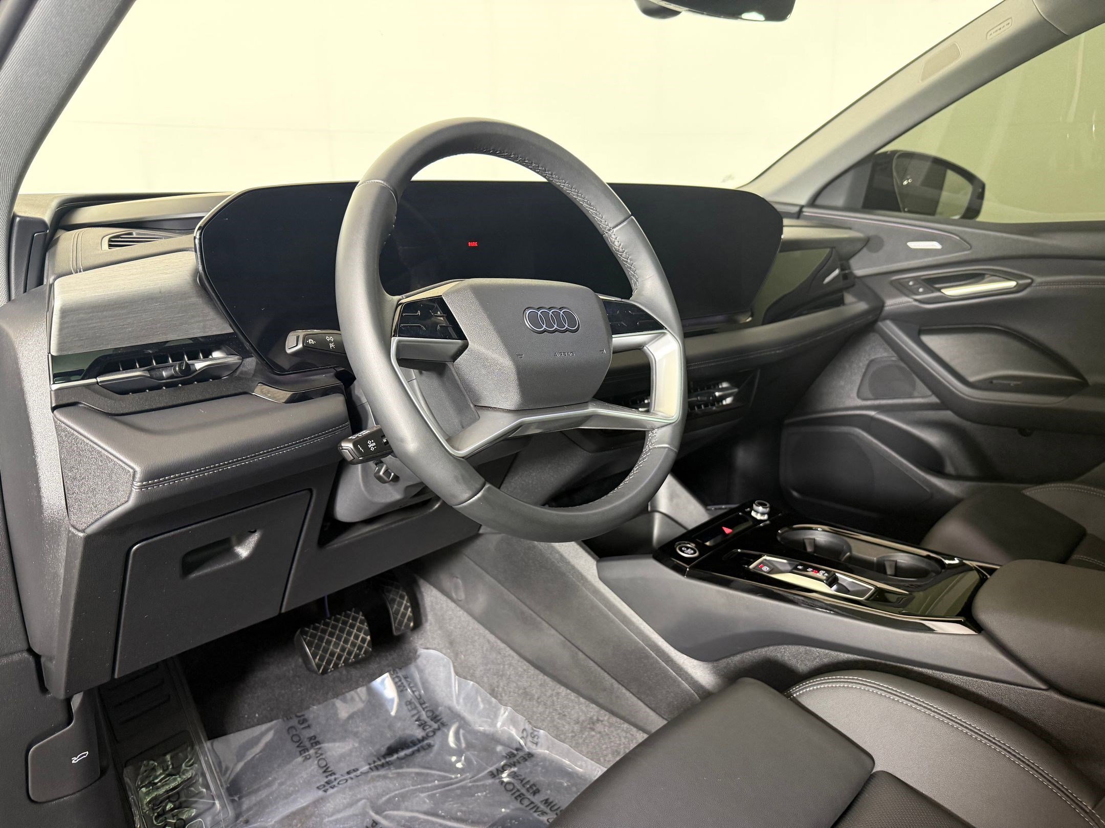 2025 Audi Q6 E-tron Premium Plus photo 3