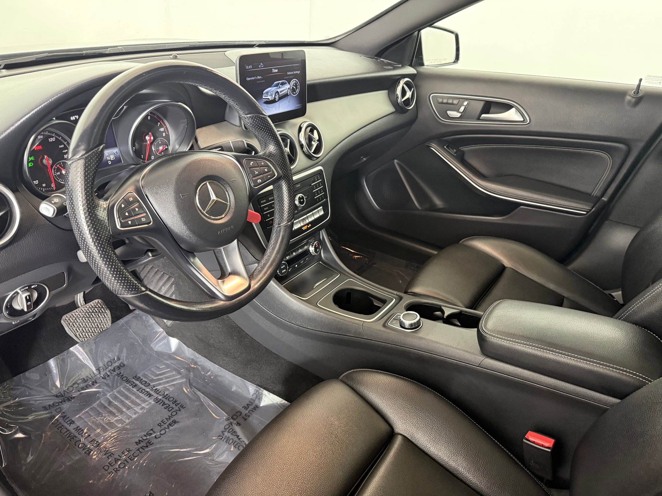 2019 Mercedes Benz GLA 250 photo 3