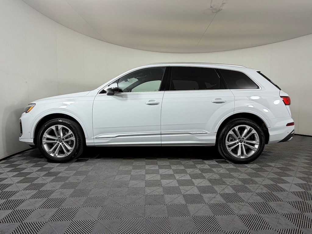 Certified 2025 Audi Q7 Premium Plus SUV