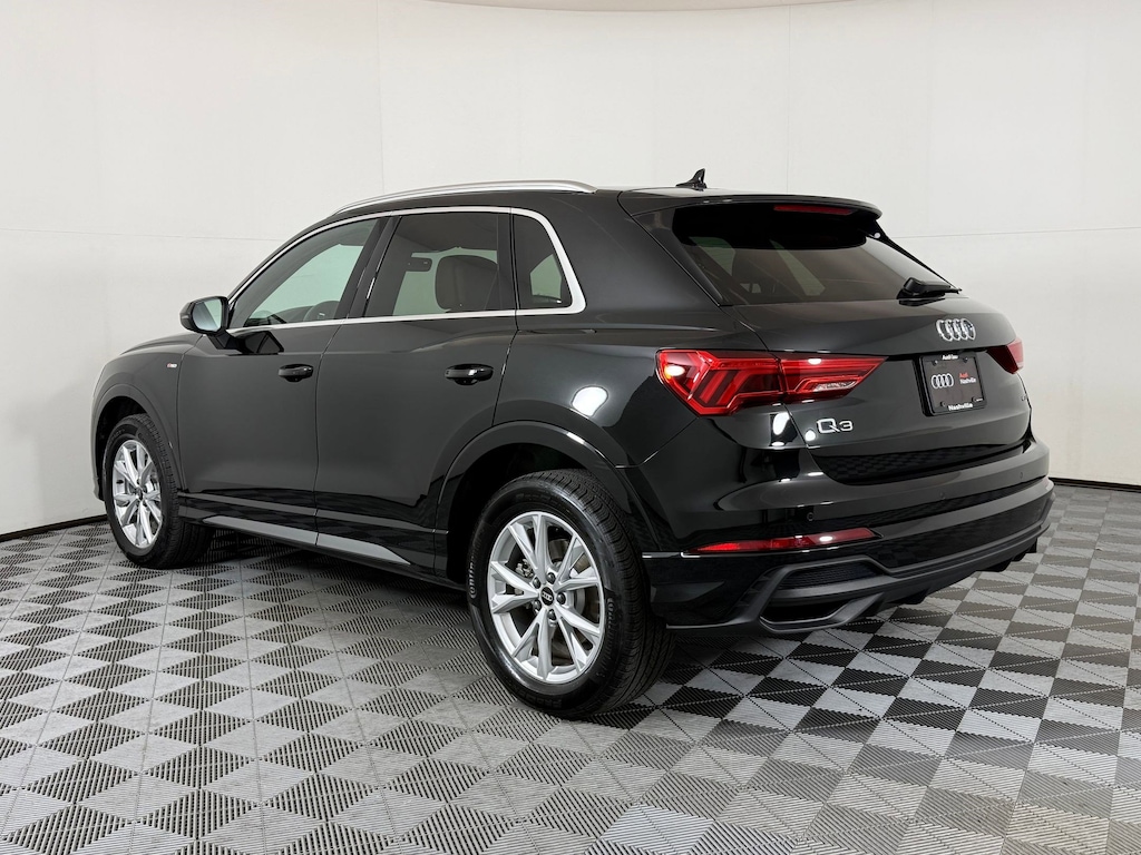 Used 2025 Audi Q3 S line Premium SUV