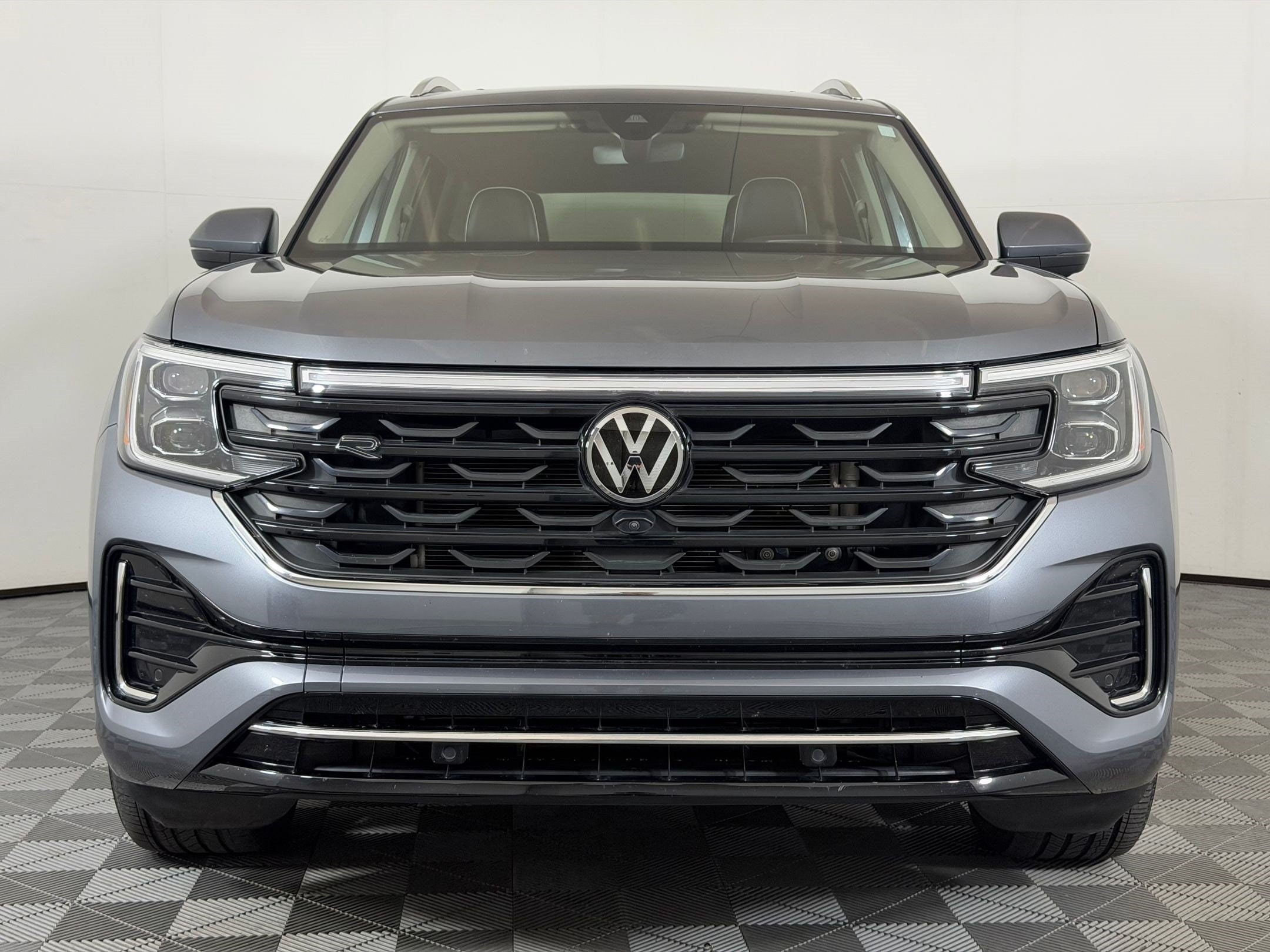 Atlas 2.0T SEL Premium R-Line SUV