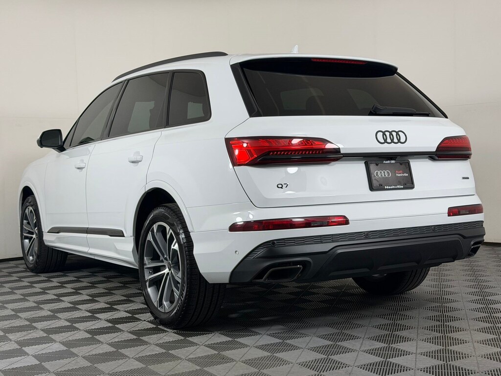 Certified 2026 Audi Q7 Premium SUV
