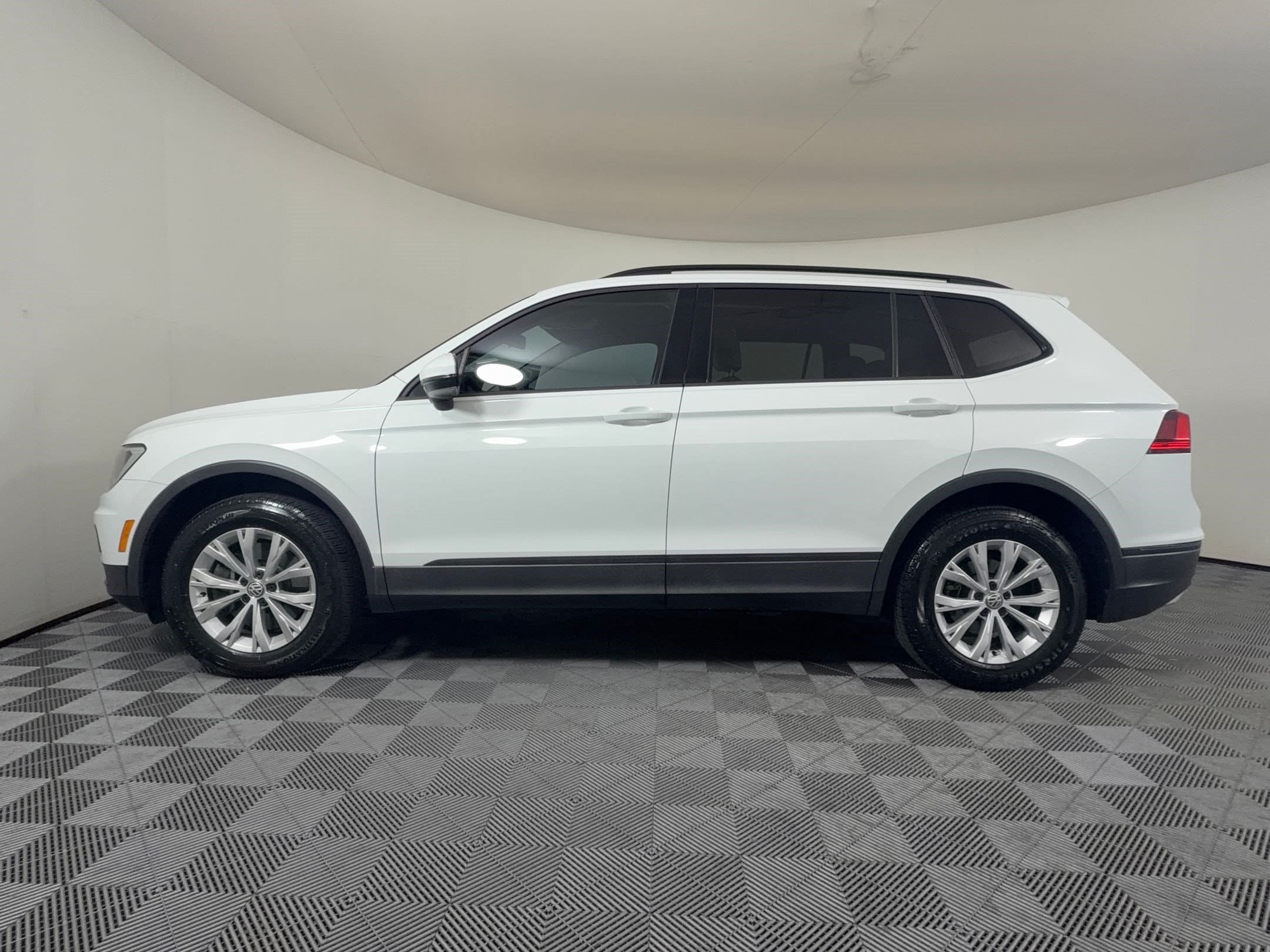 2019 Volkswagen Tiguan S SUV