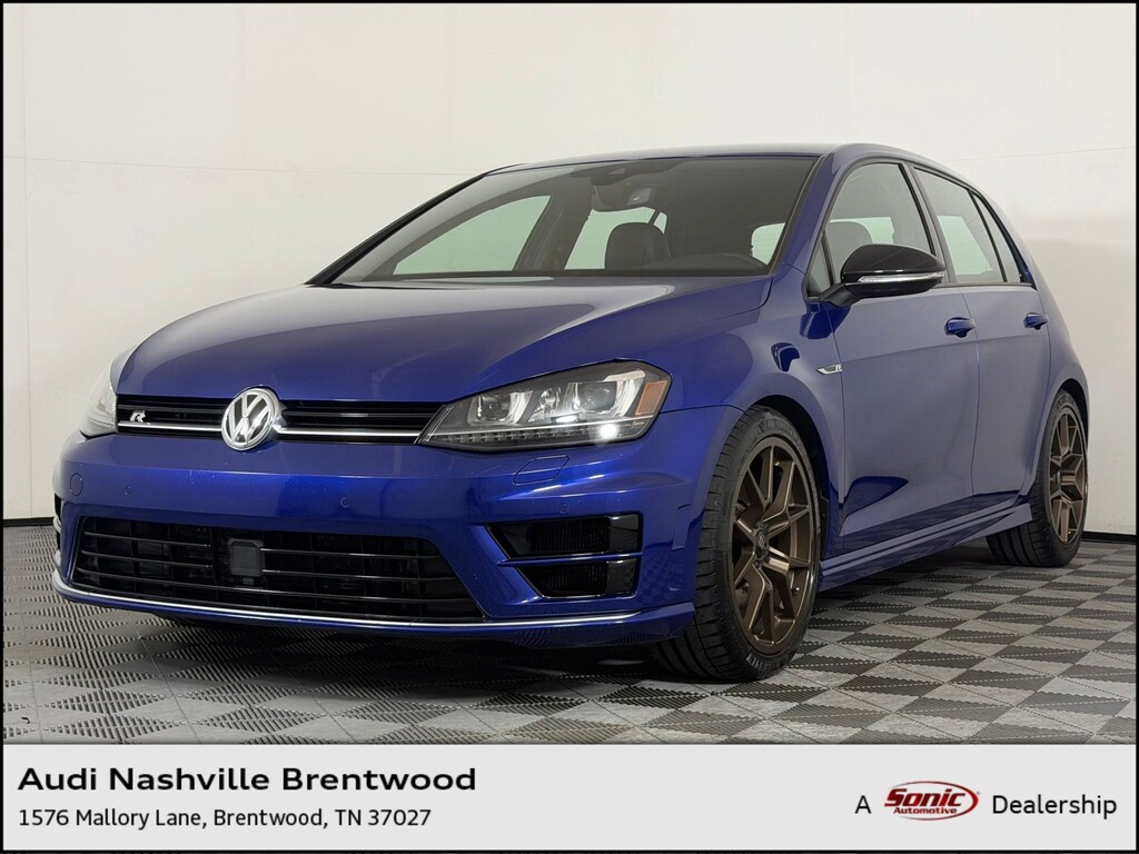 Used 2017 Volkswagen Golf R Golf R 4-Door w/DCC & Navigation (4-Door DSG w/DCC Hatchback