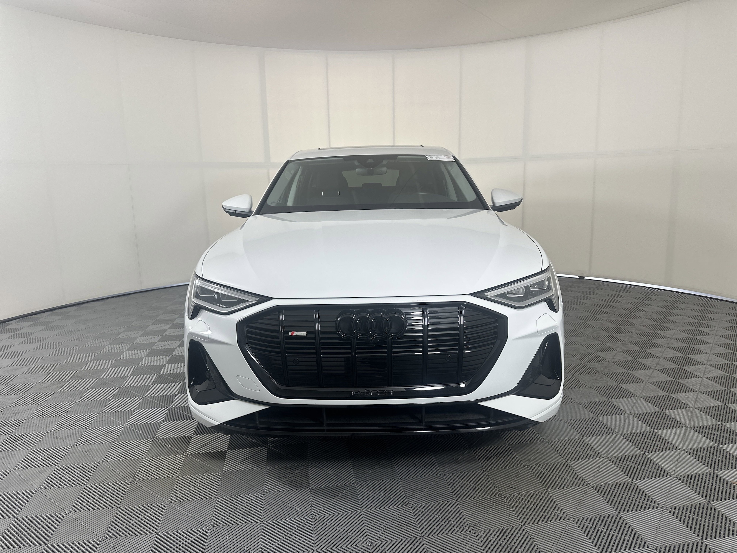 Used 2022 Audi e-tron Sportback Premium Plus with VIN WA12AAGE2NB037103 for sale in Brentwood, TN