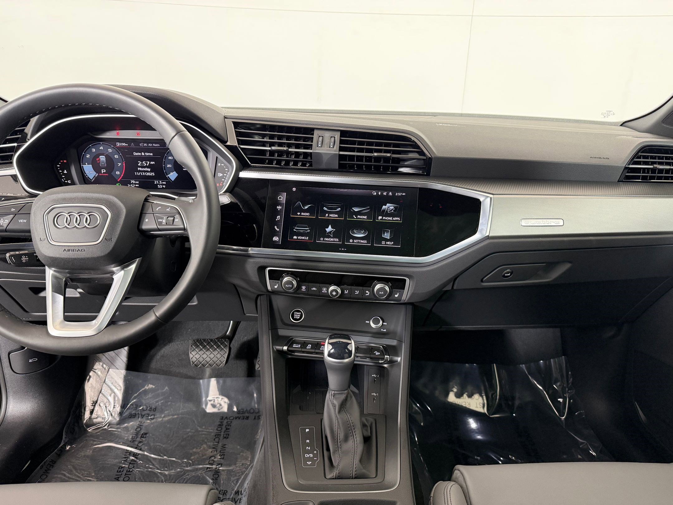 2025 Audi Q3 S Line Premium - Photo 15