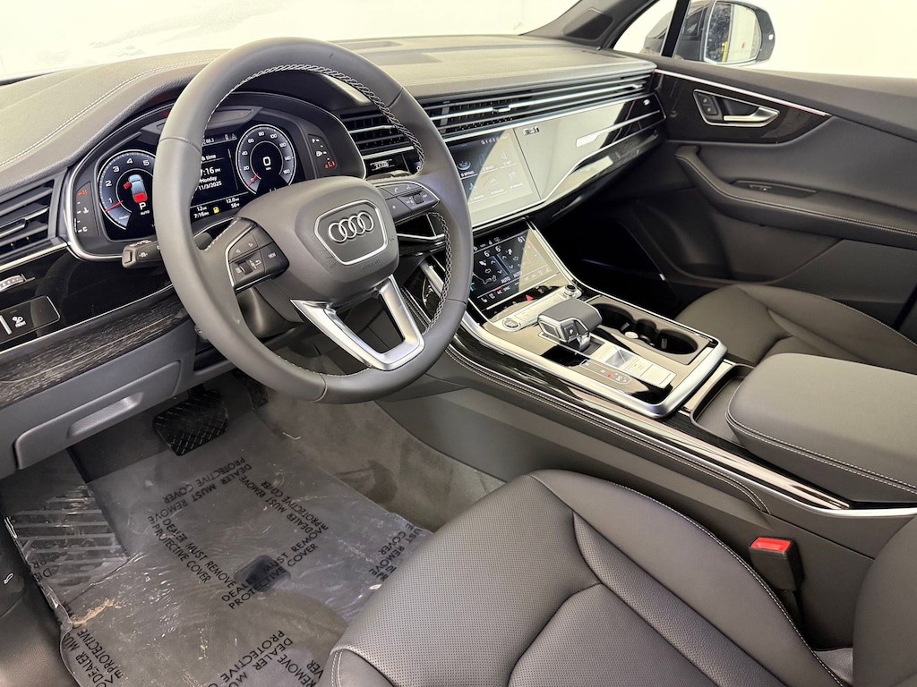 New 2026 Audi Q7 55 Premium Plus SUV