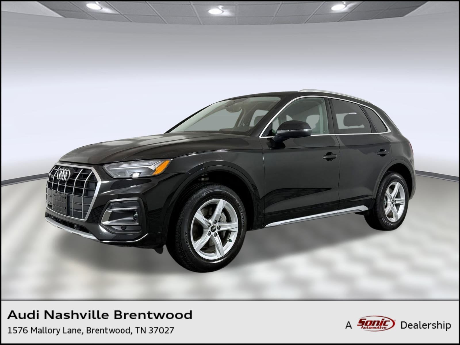 2023 Audi Q5 Premium's photo