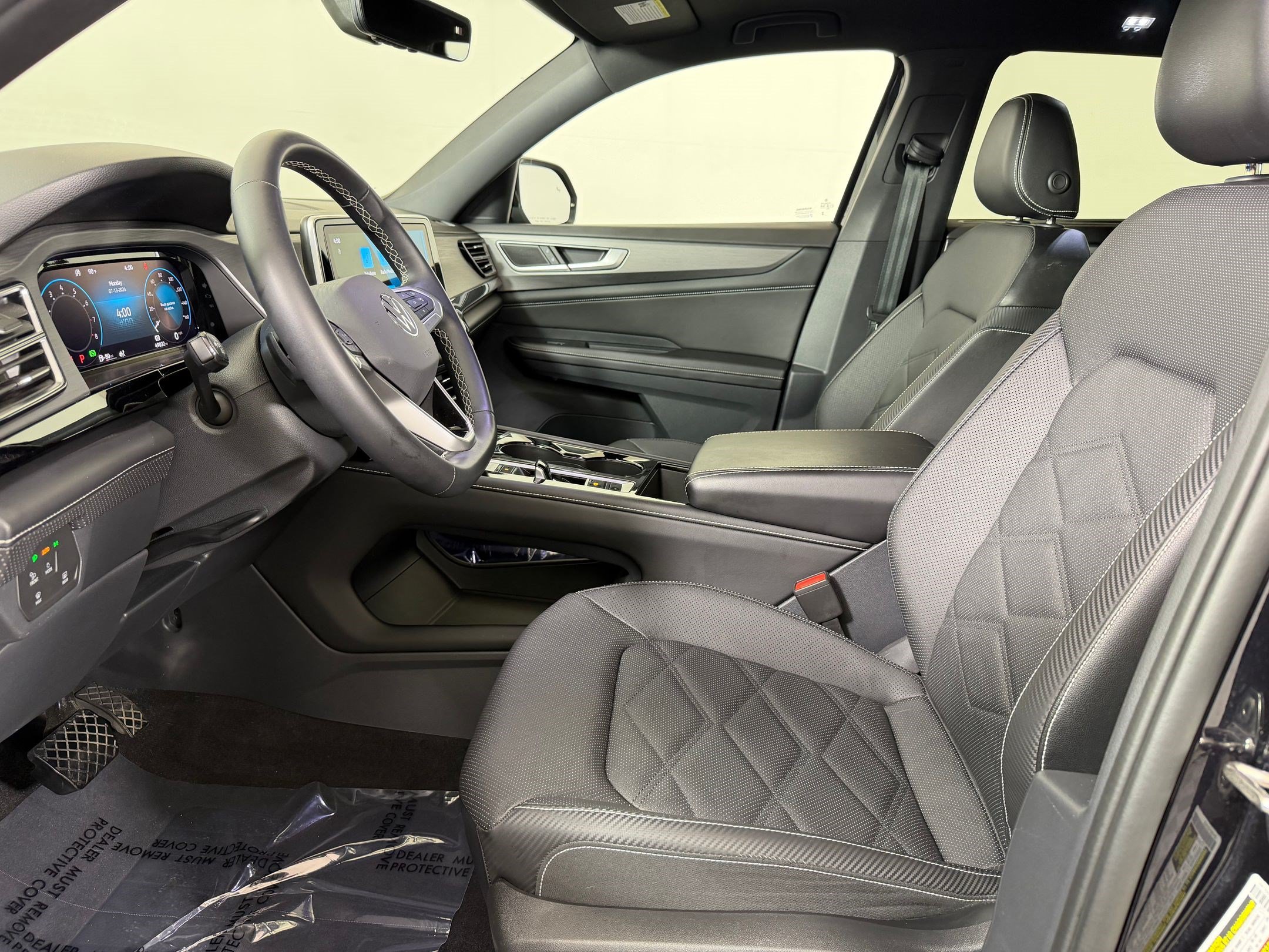 2024 Volkswagen Atlas Cross Sport 2.0T SE W/Technology SUV