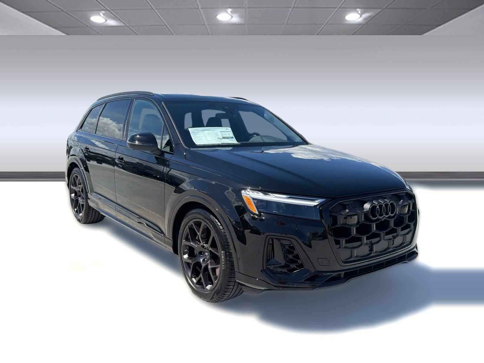 SQ7 Premium Plus SUV