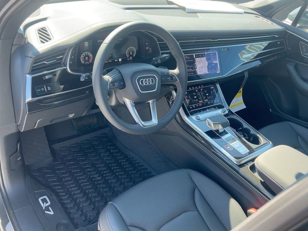 New 2026 Audi Q7 55 Premium Plus SUV