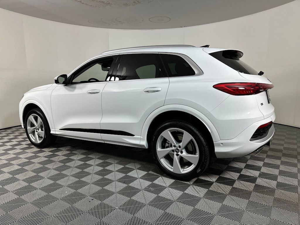 New 2025 Audi Q5 Premium Plus SUV