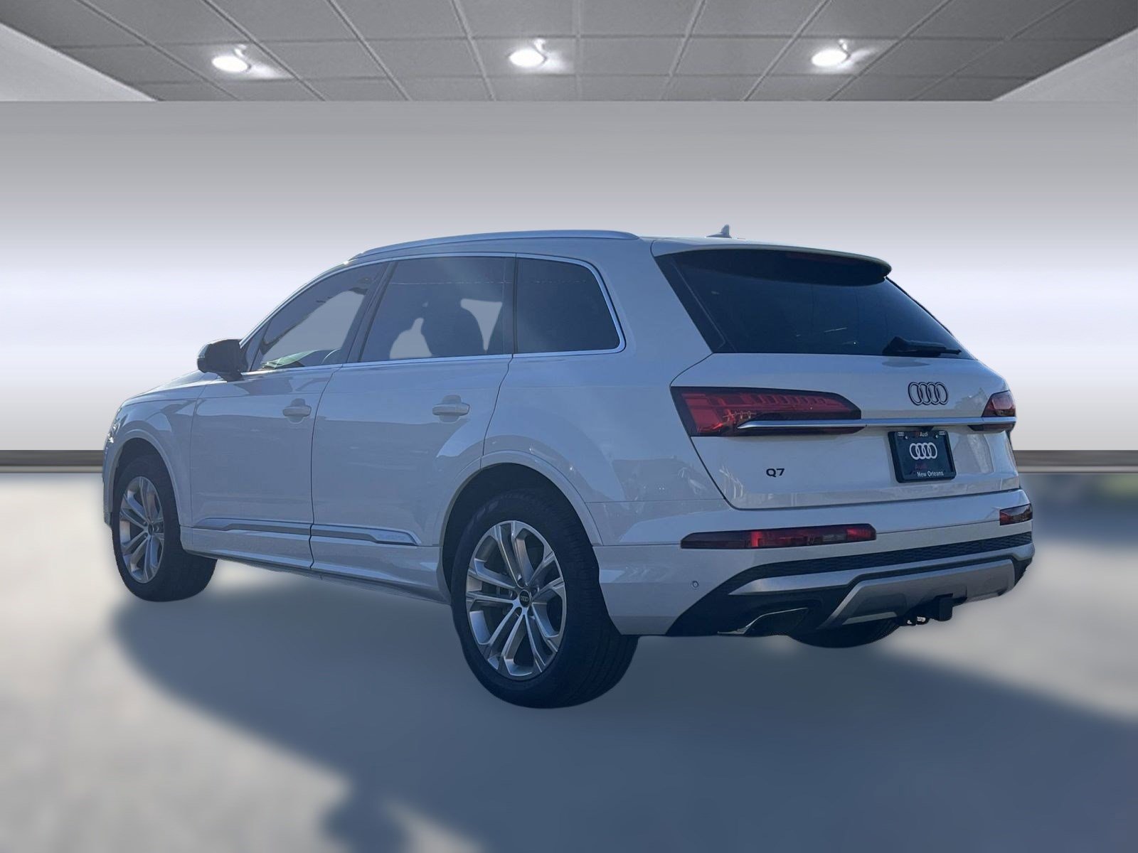 2025 Audi Q7 45 Premium photo 3