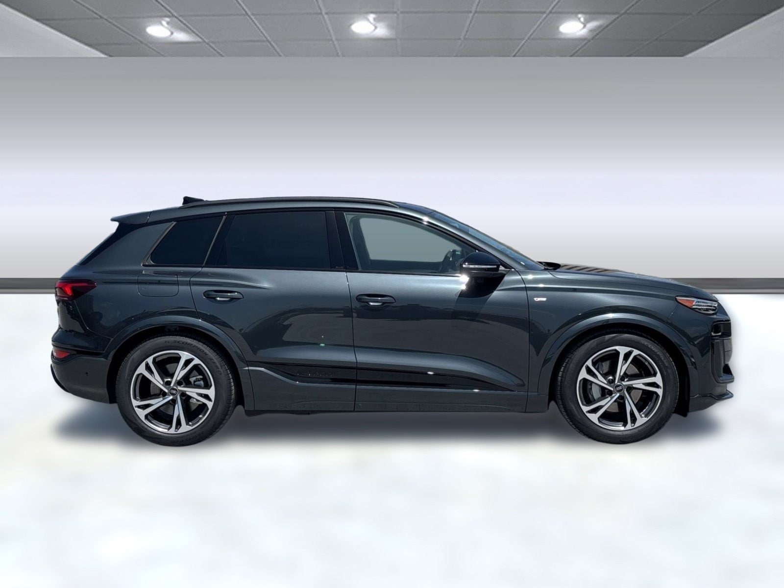 Q6 E-tron Prestige SUV