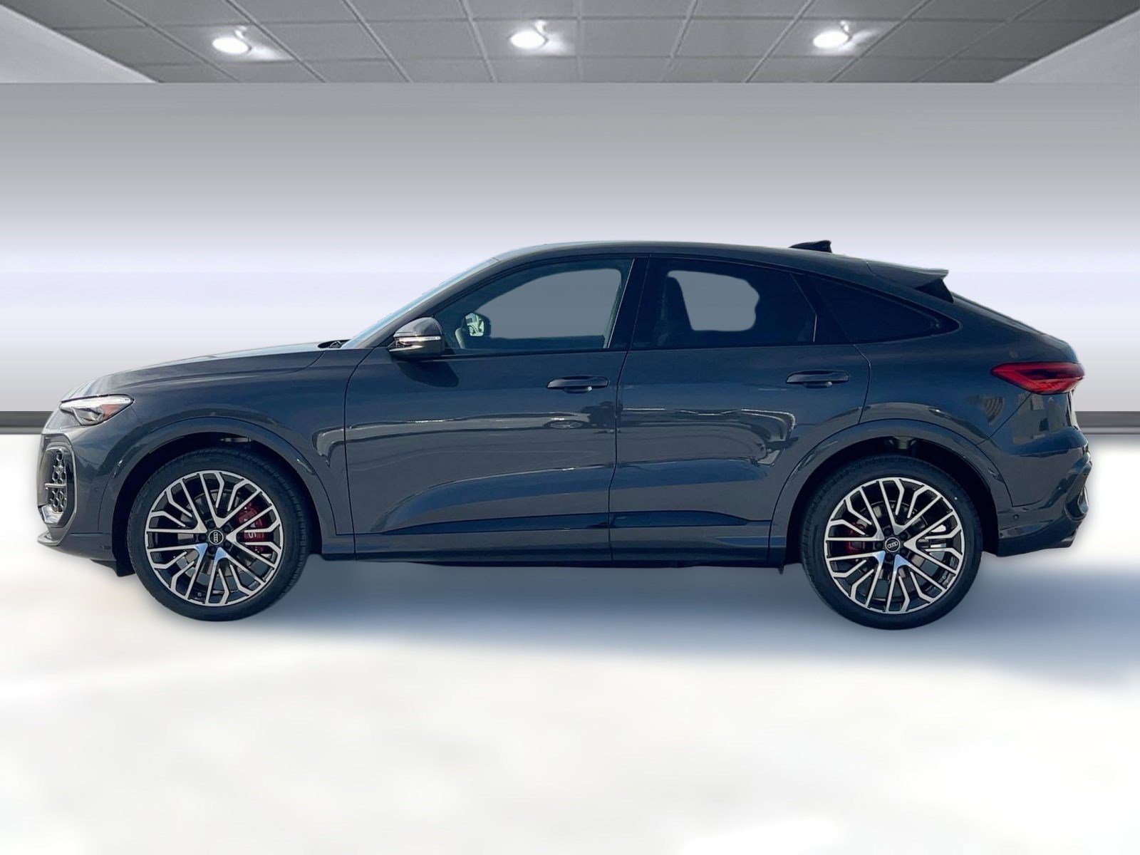 2025 Audi SQ5 Premium Plus photo 2