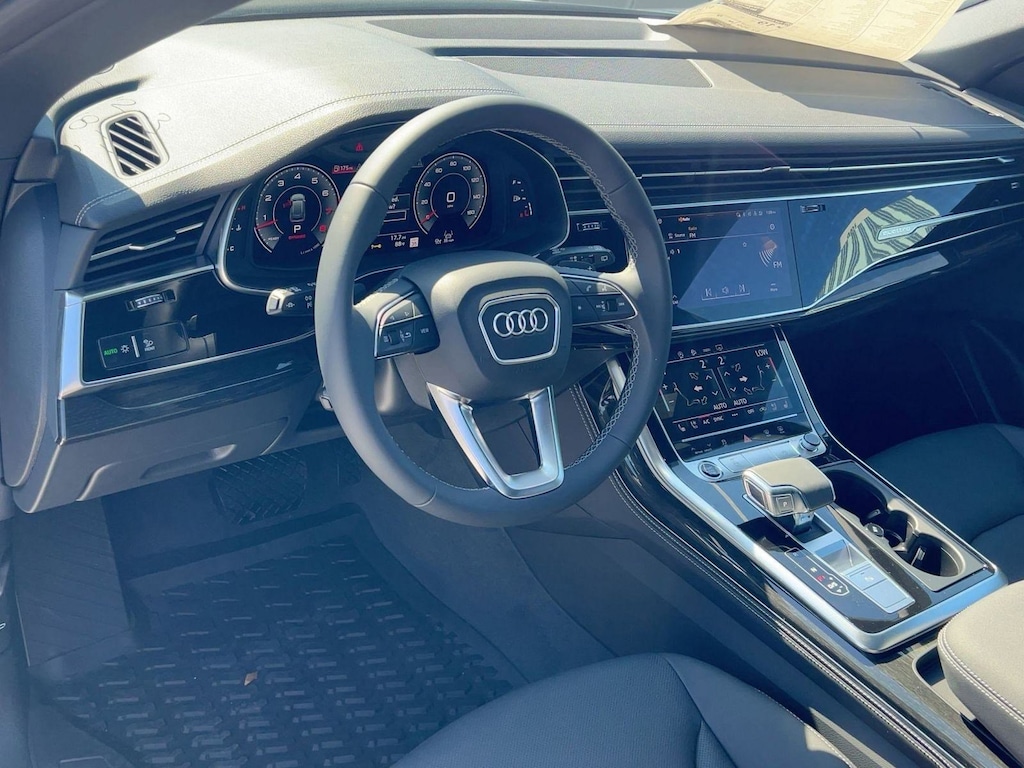 New 2025 Audi Q8 55 Premium Plus SUV