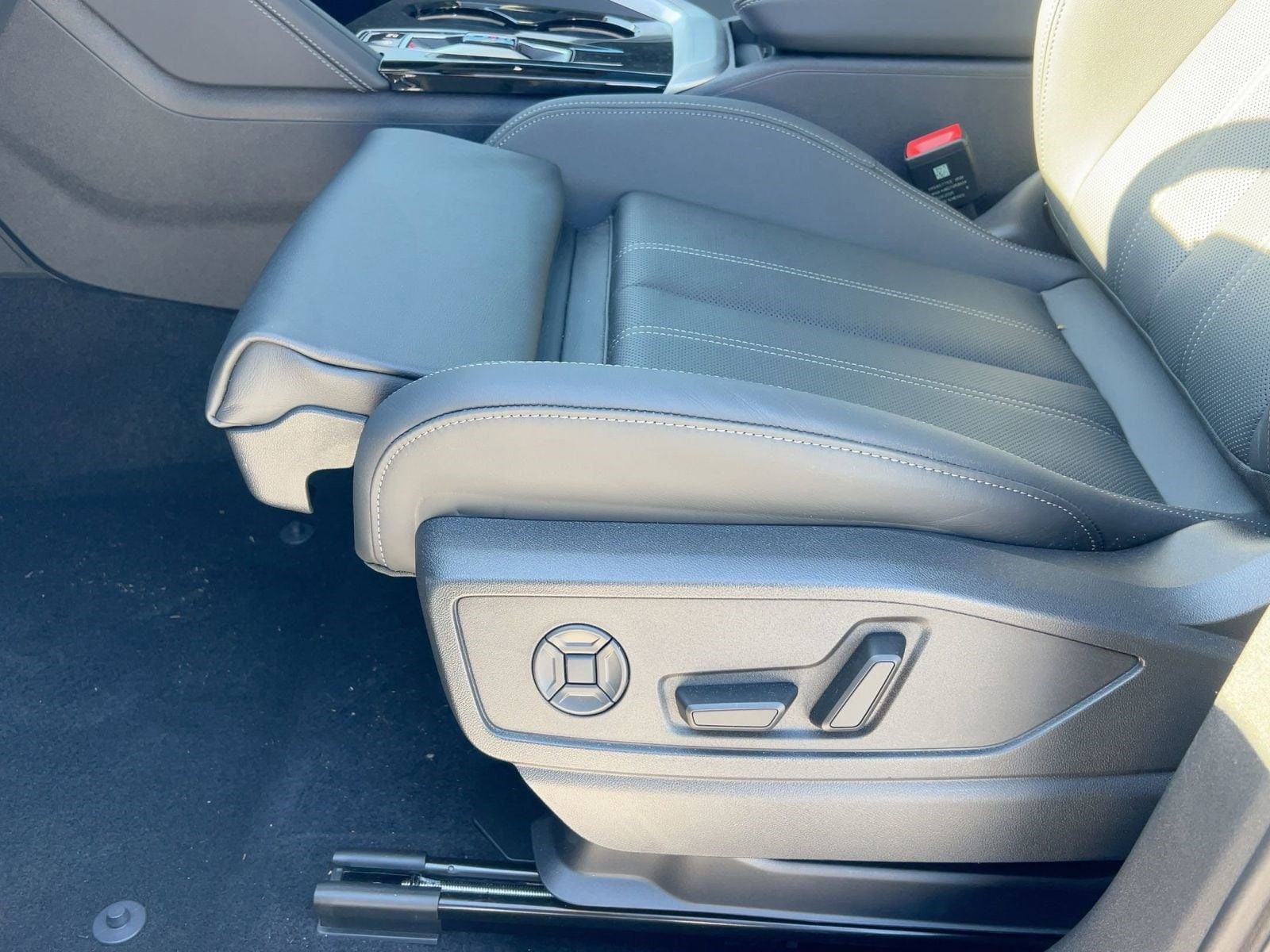 2025 Audi Q5 Premium Plus - Photo 14