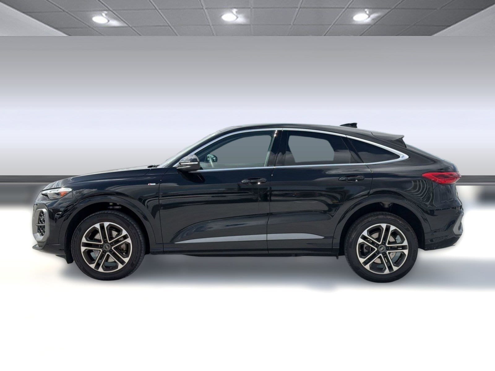 WA1EAAGU2S2041135