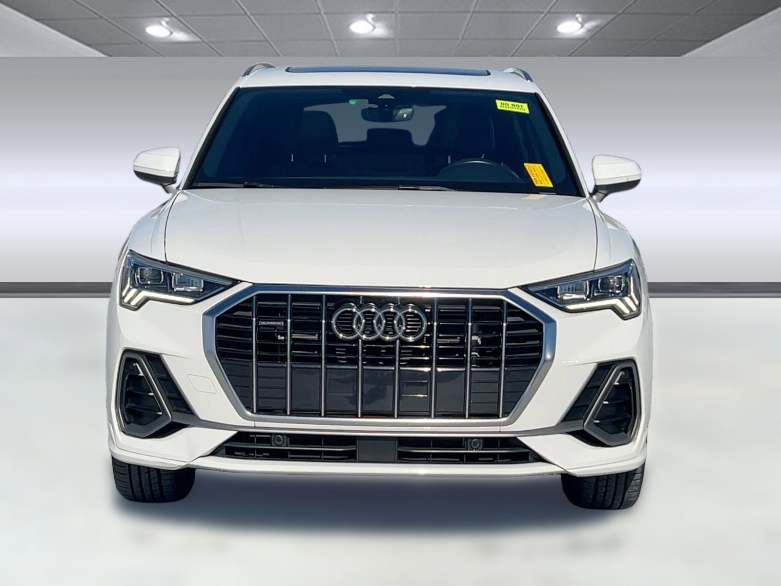 2023 Audi Q3 45 TFSI S line Premium photo 4