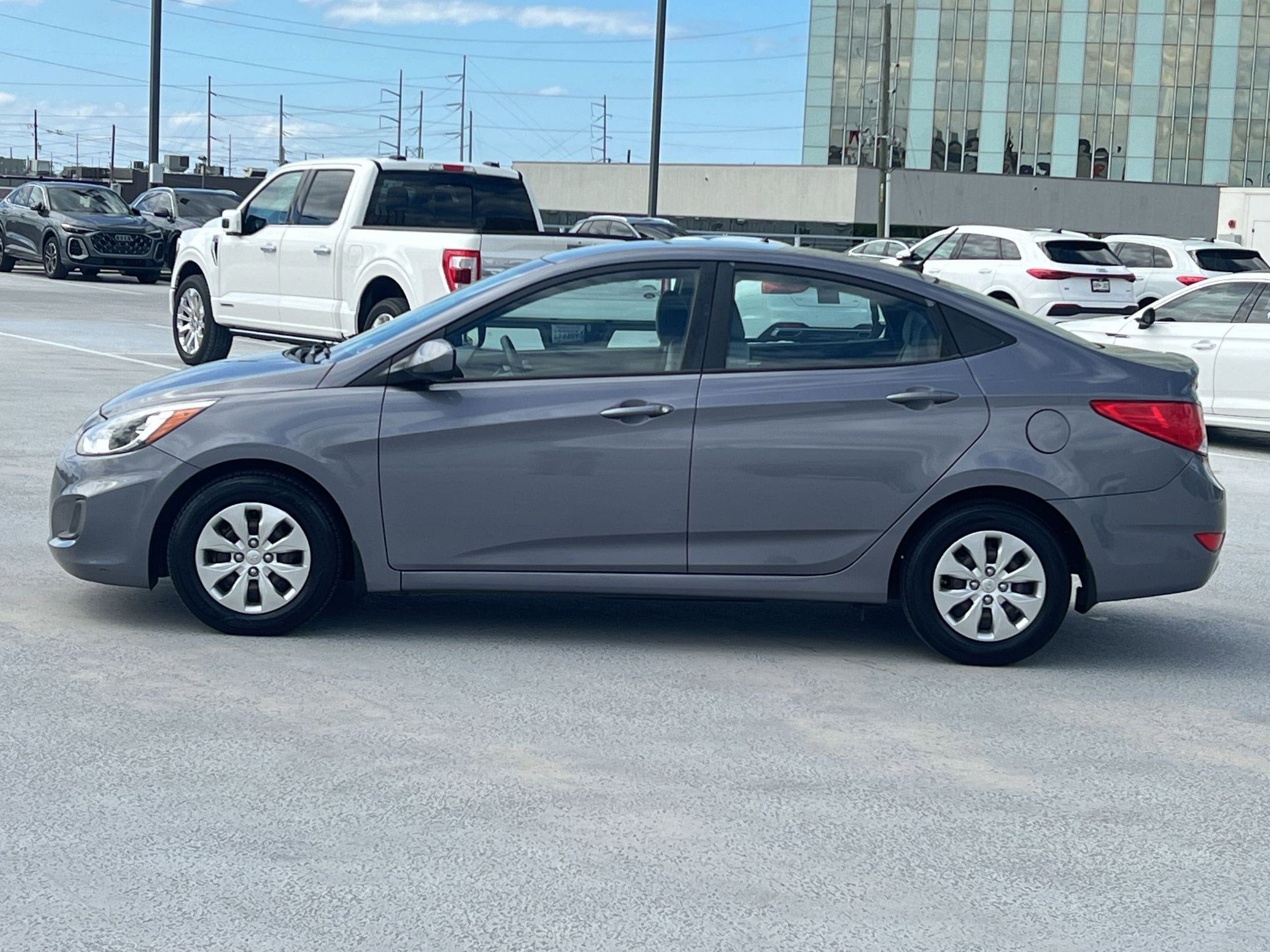 Used 2017 Hyundai Accent SE with VIN KMHCT4AE6HU287687 for sale in Metairie, LA