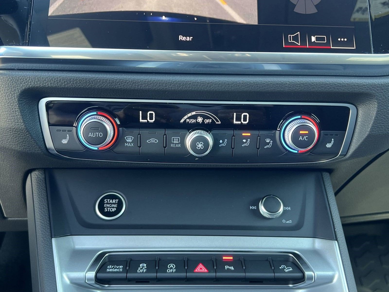 2025 Audi Q3 S Line Premium - Photo 18