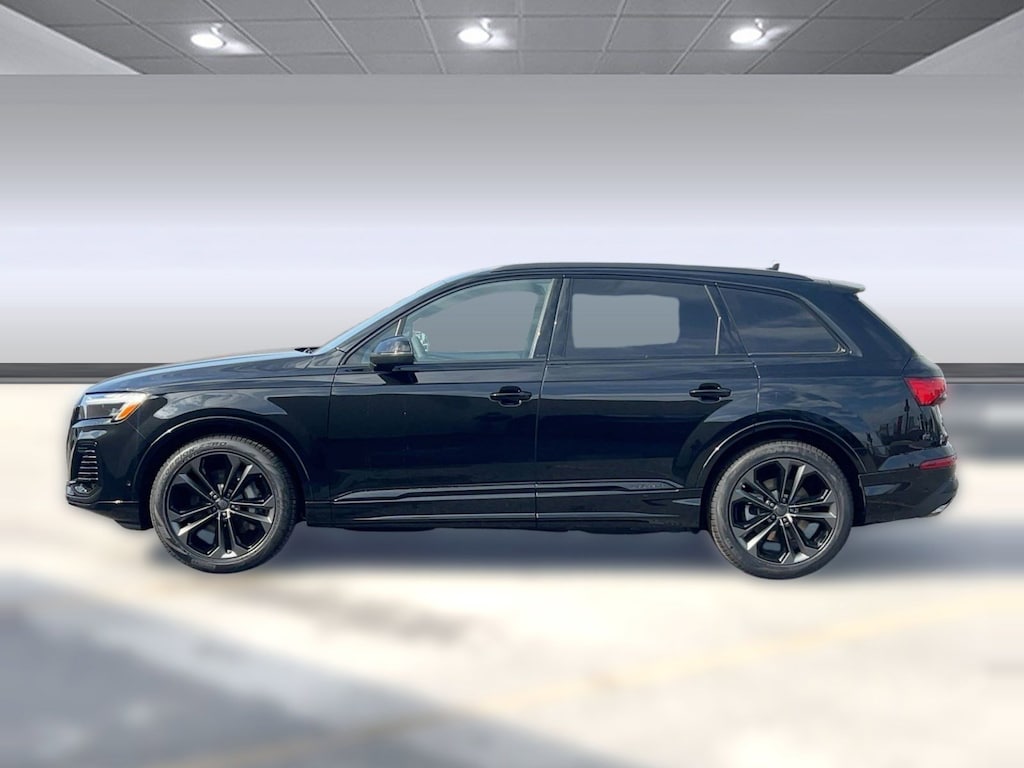 New 2026 Audi Q7 55 Premium SUV