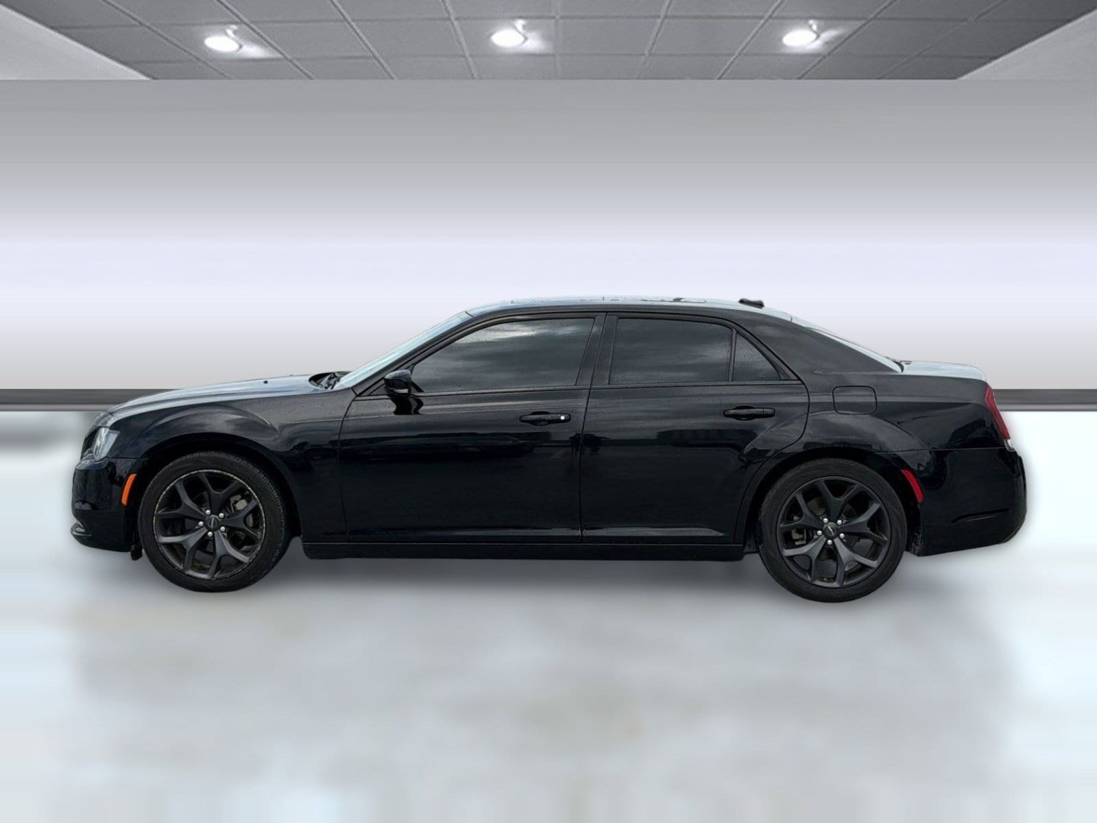 300 S Sedan