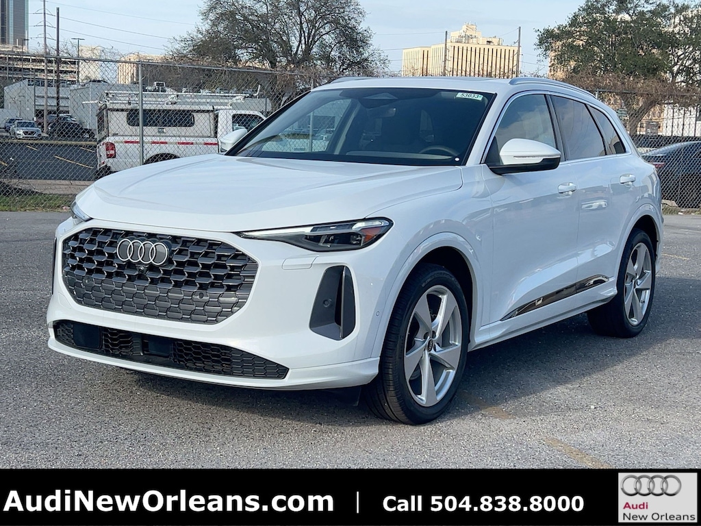 New 2025 Audi Q5 2.0T Premium SUV