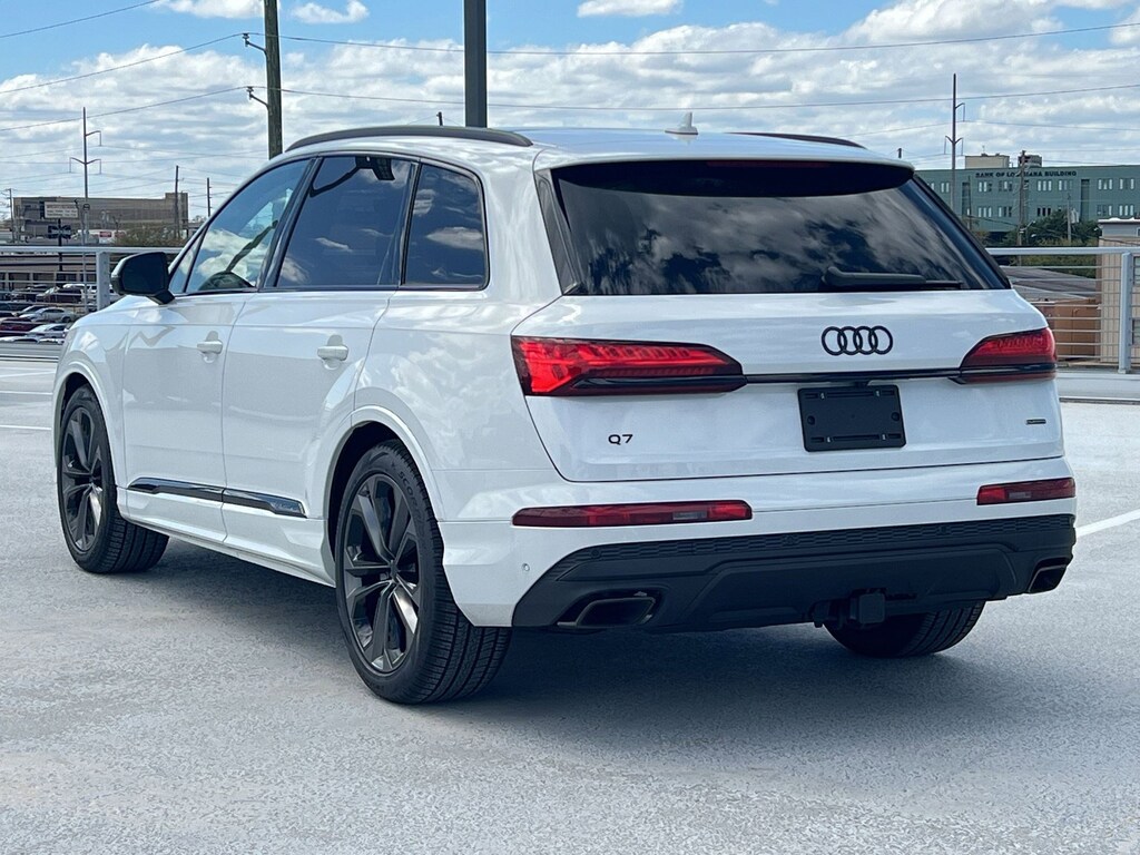 New 2026 Audi Q7 Premium Plus SUV