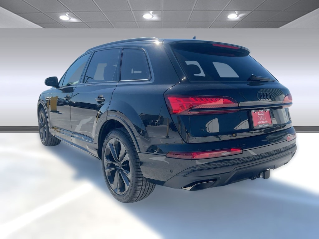 New 2026 Audi Q7 55 Premium Plus SUV