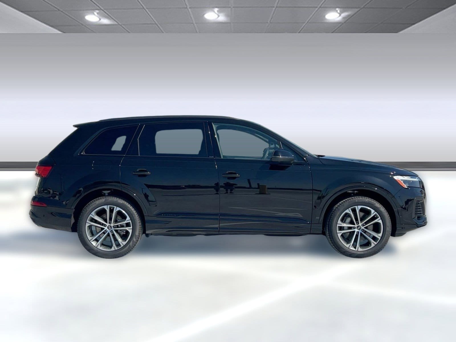 2026 Audi Q7 Premium - Photo 8