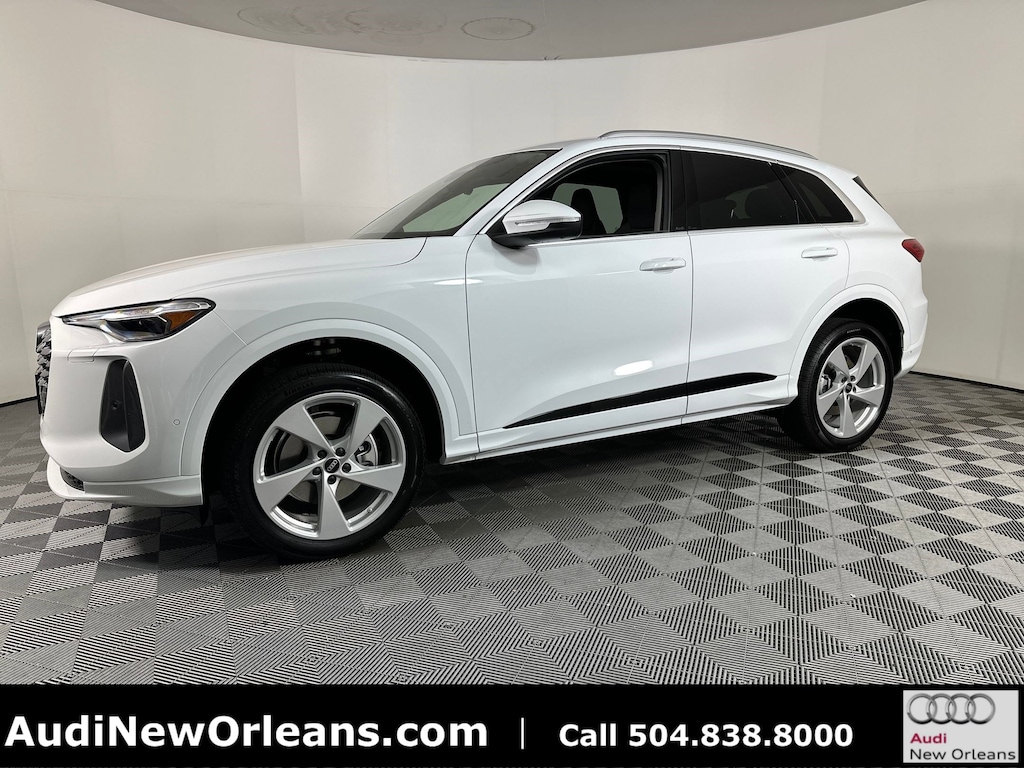 New 2025 Audi Q5 Premium Plus SUV