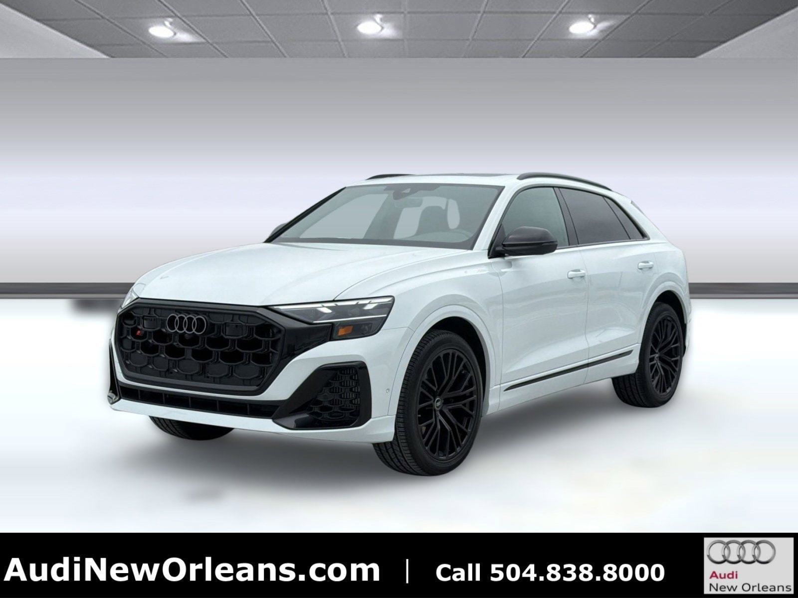 2026 Audi SQ8 Premium Plus quattro's photo