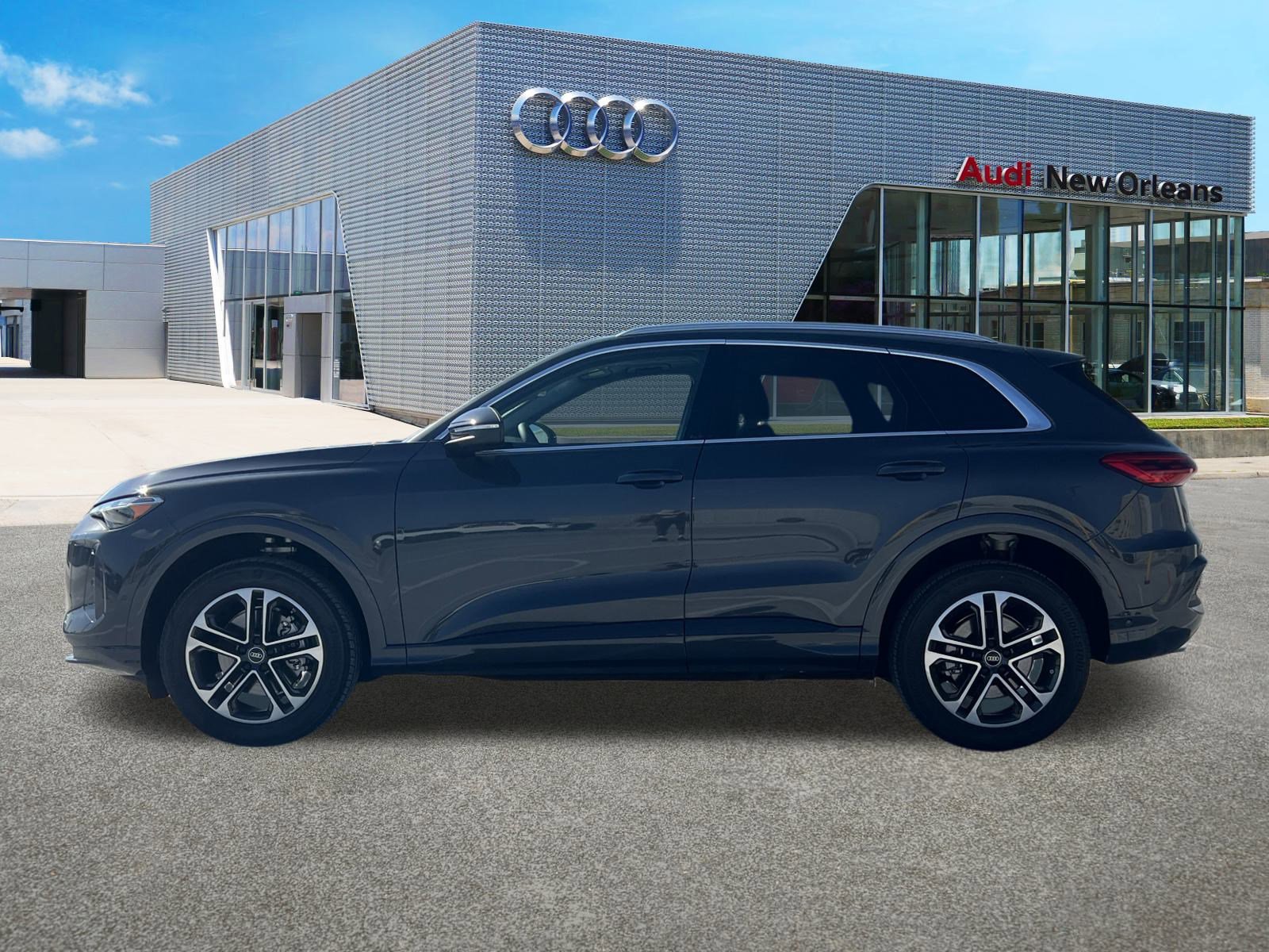 2025 Audi Q5 2.0T Premium photo 2