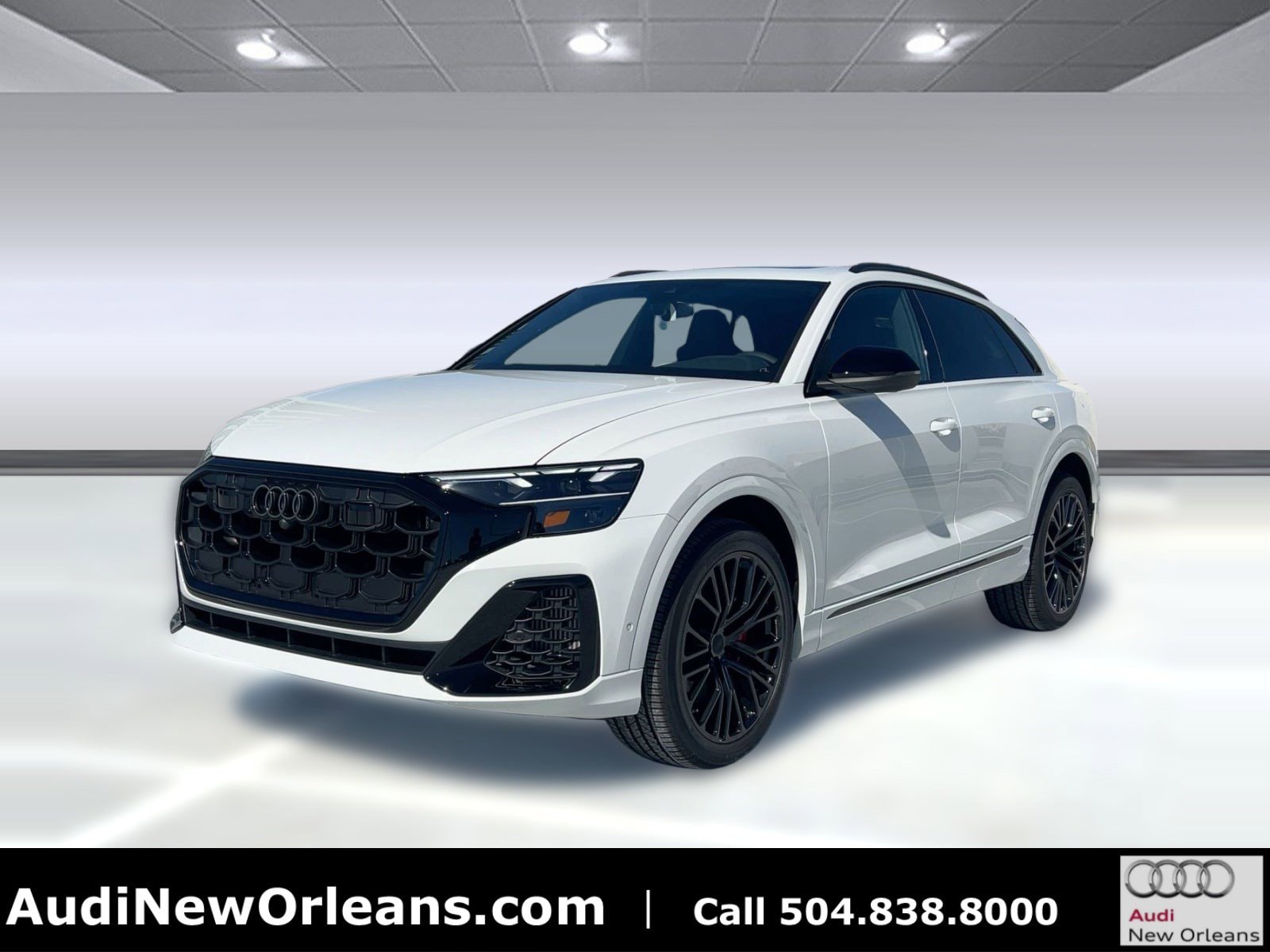 2026 Audi SQ8 Premium Plus's photo