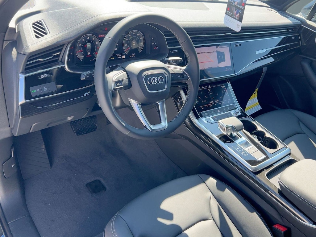 New 2026 Audi Q7 45 Premium SUV