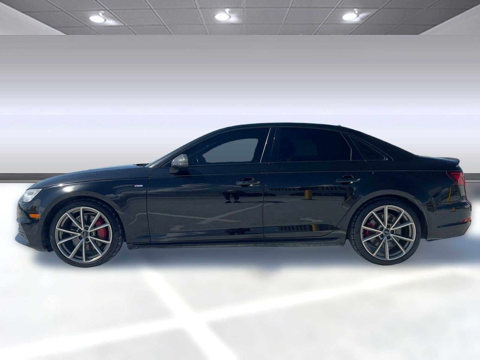 Used 2018 Audi A4 Premium Plus with VIN WAUENAF44JA187761 for sale in Metairie, LA