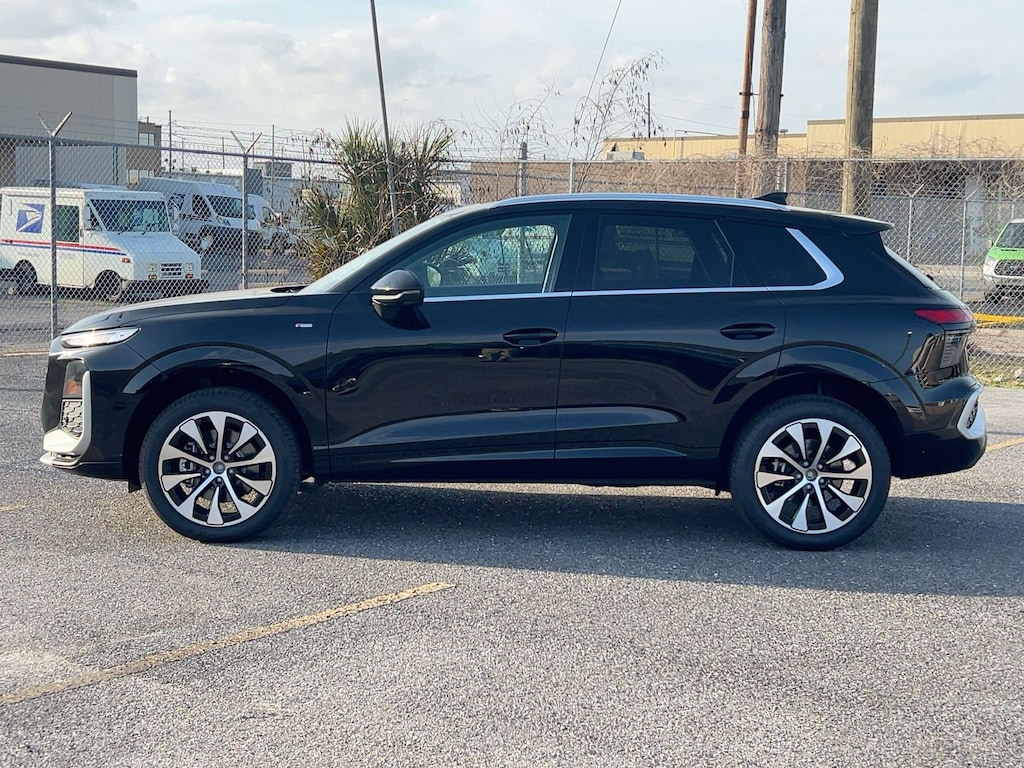 New 2026 Audi Q3 S line SUV